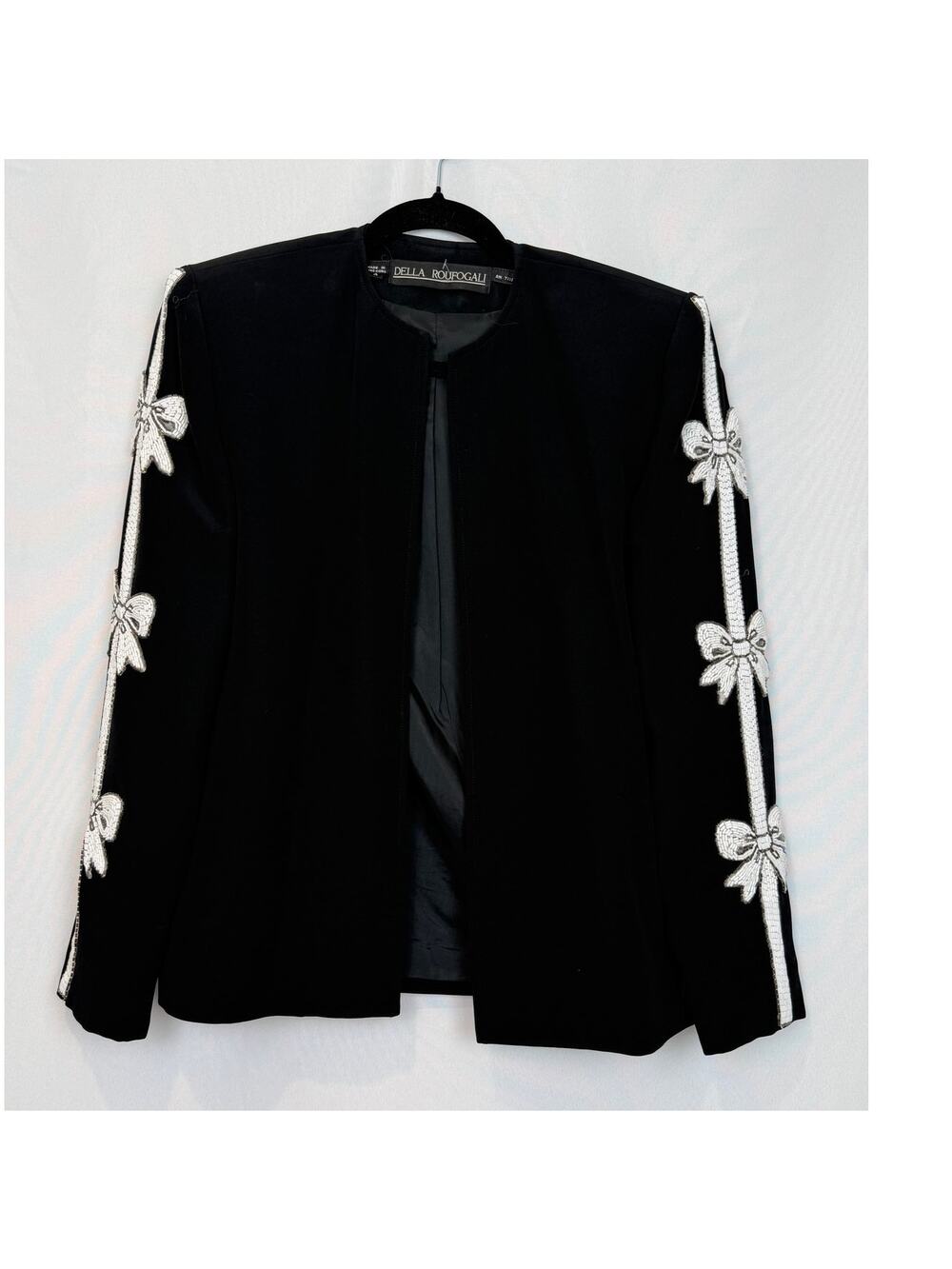 Vintage Della Roufogali Black Beaded Bow Evening Jacket Sz 4 Made Hong Kong 90s